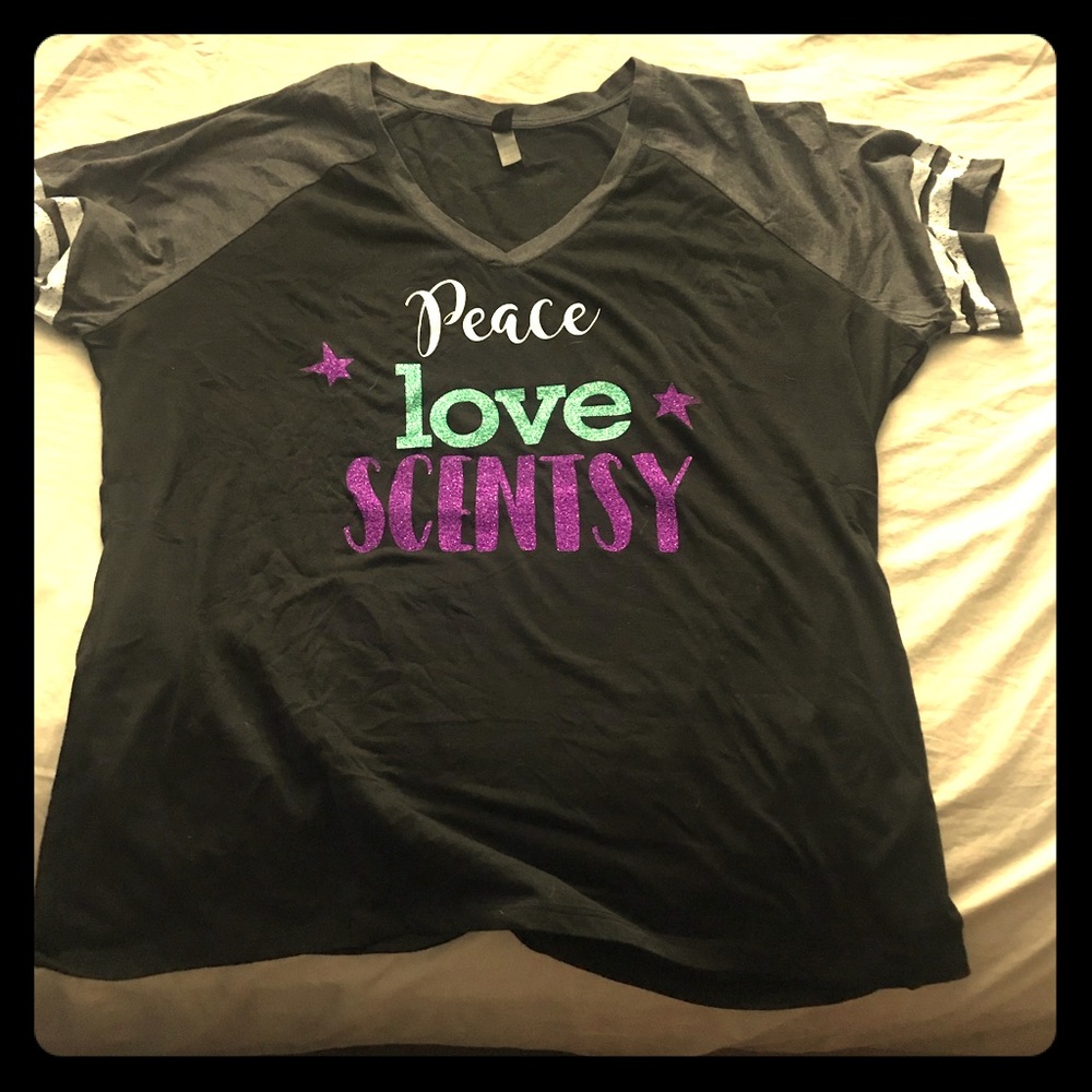 Peace Love Scentsy Independent Consultant XXL tee